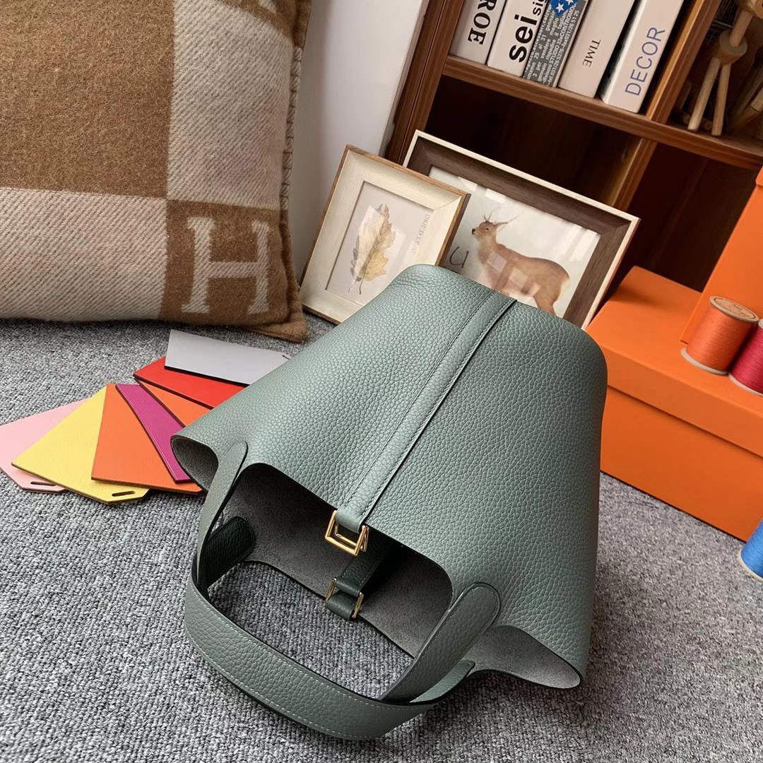 에르메스 피코탄18 세이지 금장 끌레망스 가죽